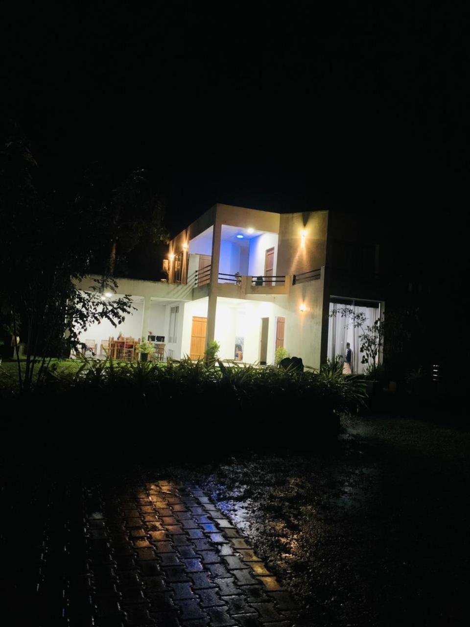 Cassia Udawalawe Hotel Ngoại thất bức ảnh